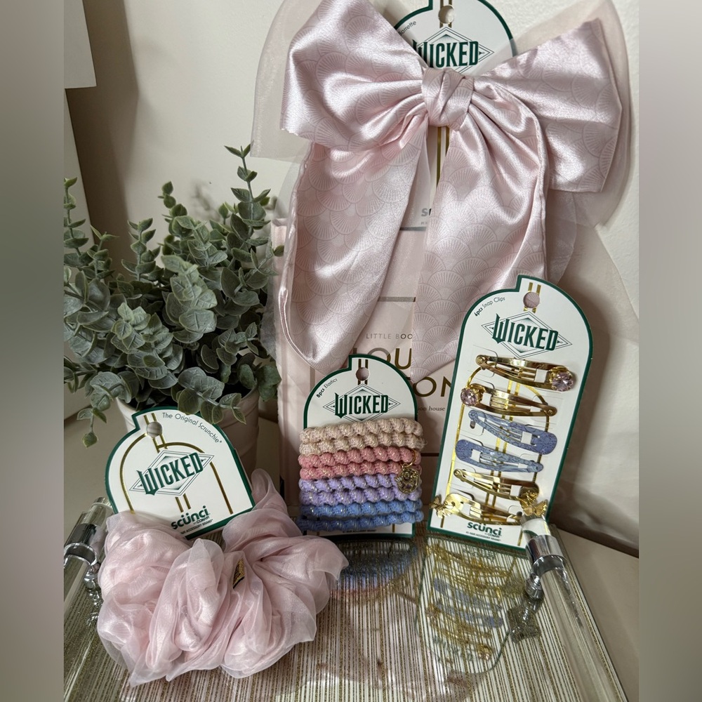 Wicked Bundle - 4 Scunci Hair Items - All New w/ Tags